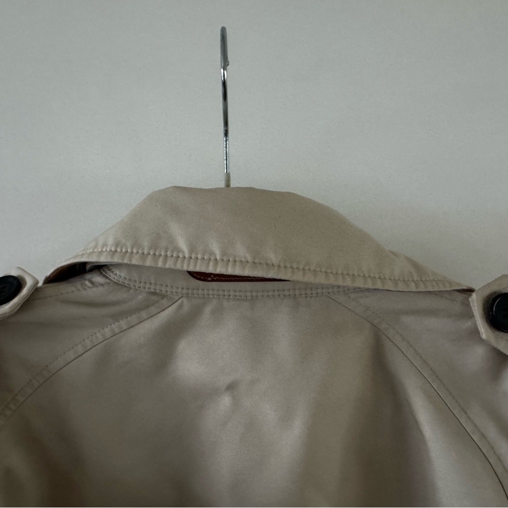 Coach Light Beige Double-Breasted Trench Coat in women’s size small. - Picture 8 of 10